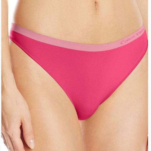 Calvin Klein Seamless Panty- Medium Thong - Picture 1 of 1